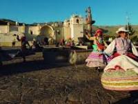 ADORACIÓN A LOS APUS